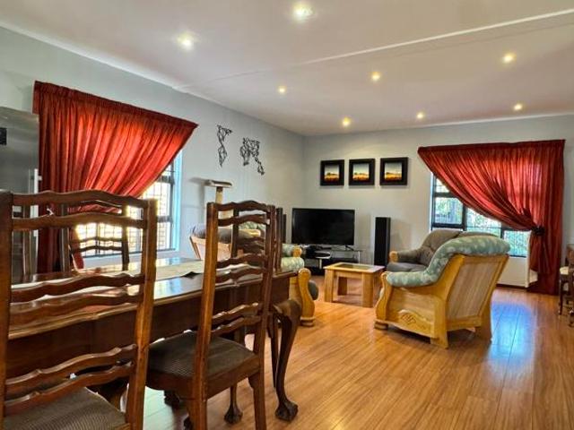 3 Bedroom Townhouse in La Hoff