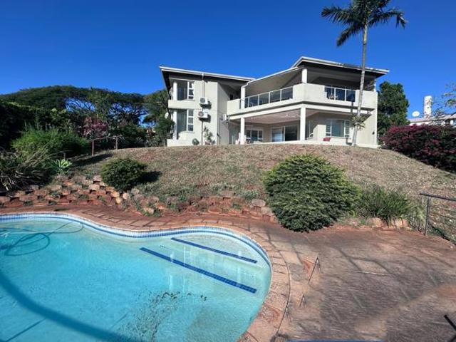 3 Bedroom Townhouse in La Lucia