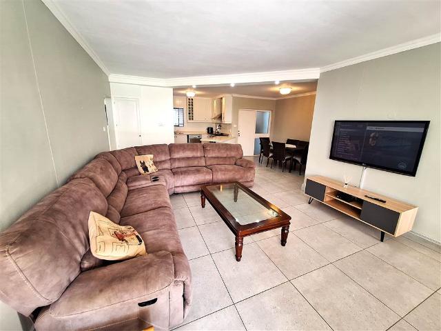 3 Bedroom Townhouse in La Lucia