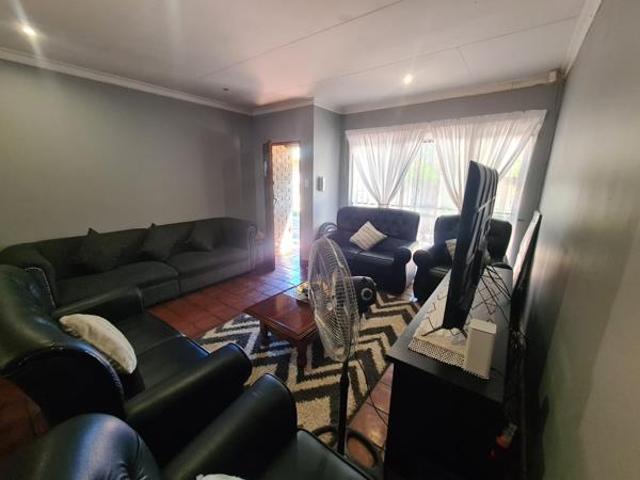 3 Bedroom Townhouse in Labram
