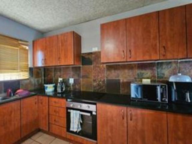 3 Bedroom Townhouse in Ladanna