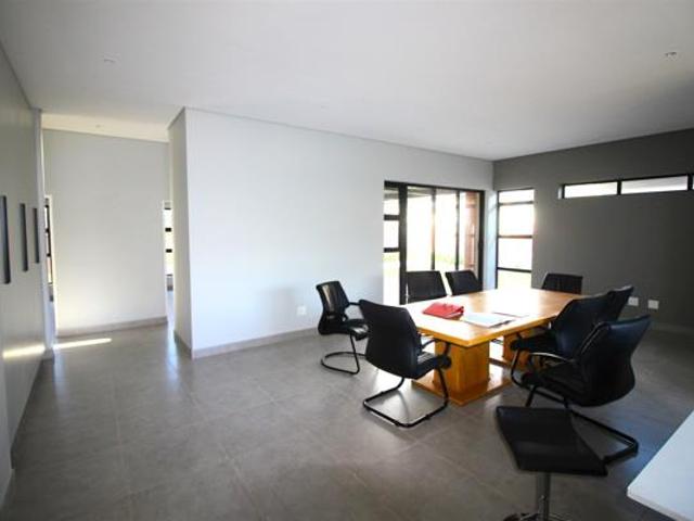 3 Bedroom Townhouse in Langenhoven Park
