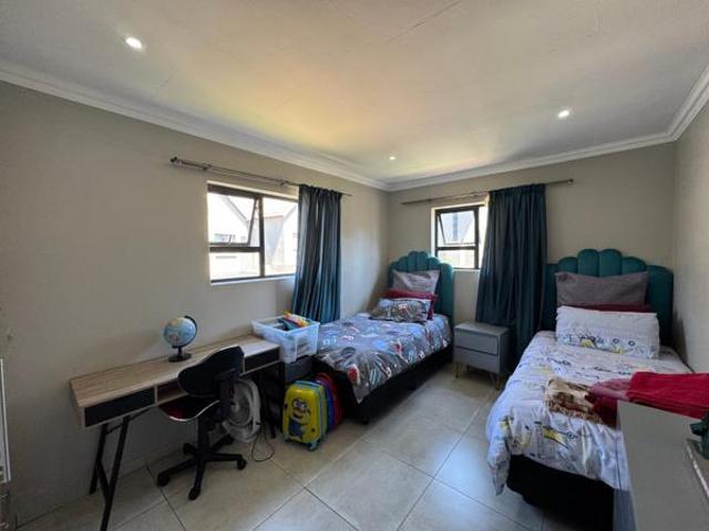 3 Bedroom Townhouse in Leloko