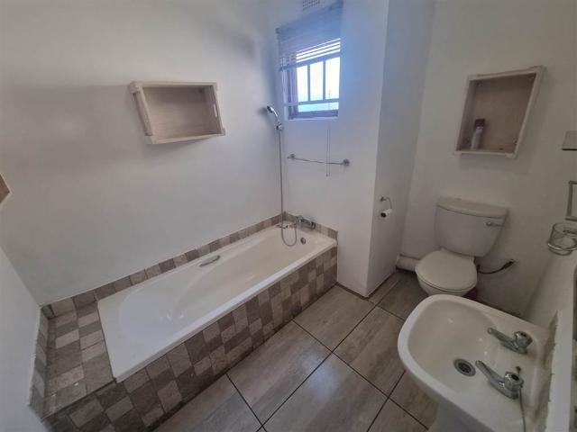 3 Bedroom Townhouse in Liefde en Vrede