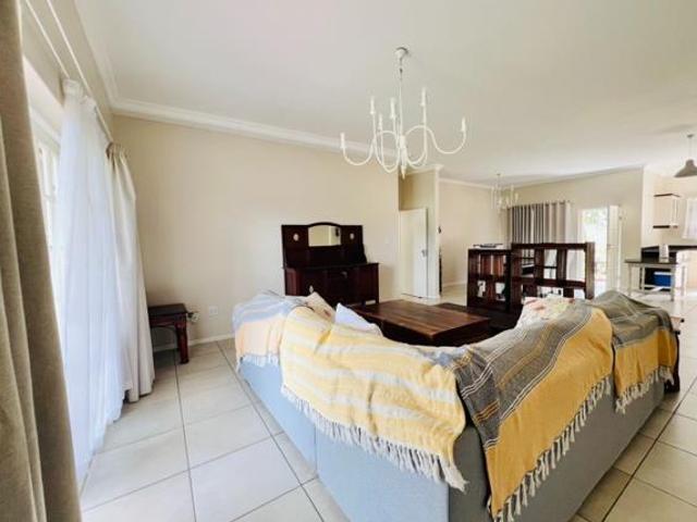3 Bedroom Townhouse in Lincoln Meade