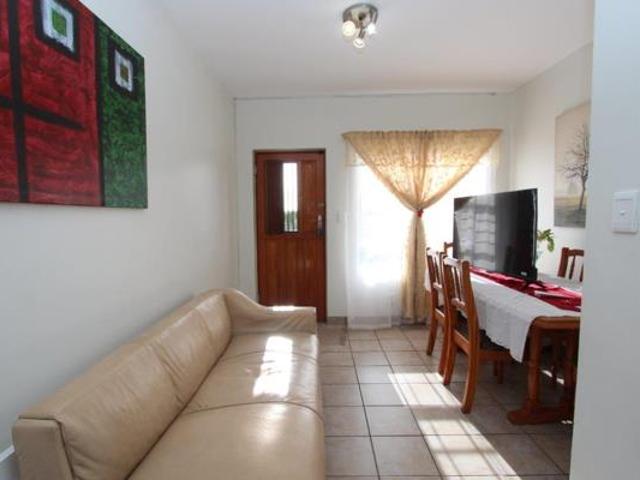 3 Bedroom Townhouse in Linton Grange