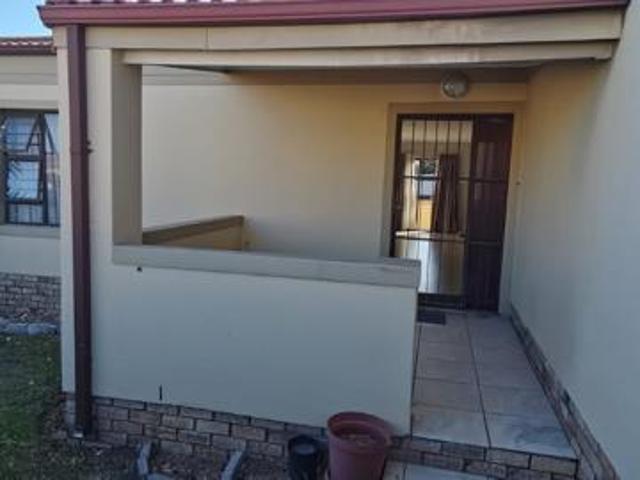 3 Bedroom Townhouse in Linton Grange
