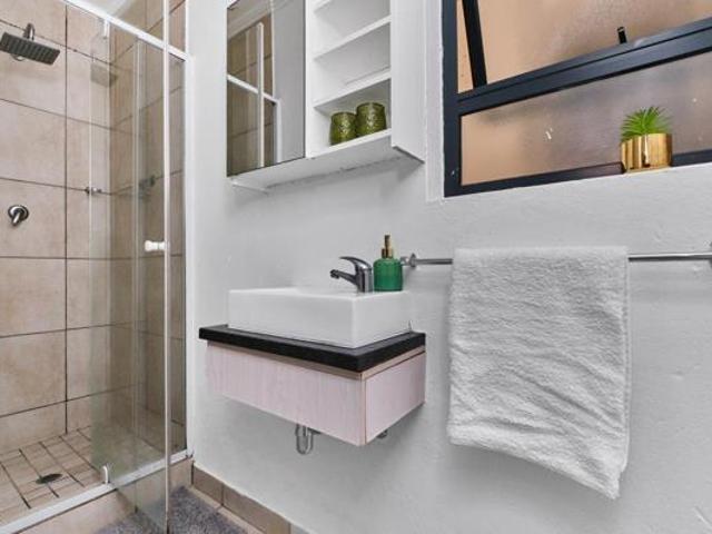 3 Bedroom Townhouse in Lonehill