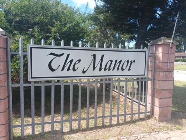 3 Bedroom Townhouse in Lorraine