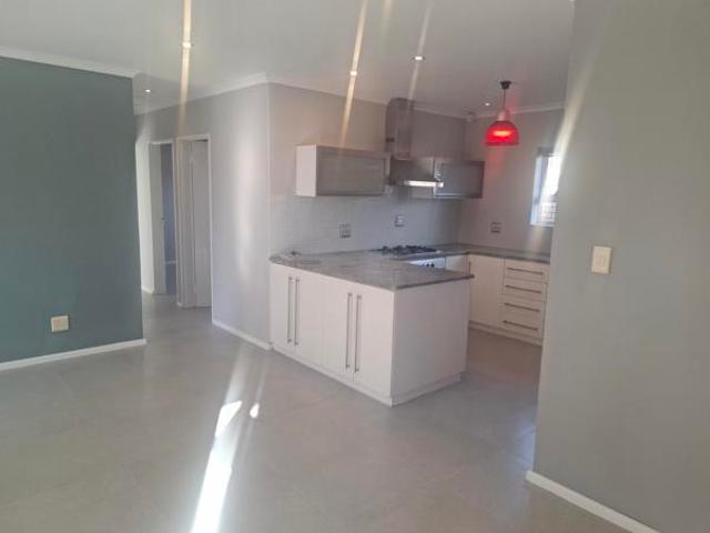 3 Bedroom Townhouse in Lorraine