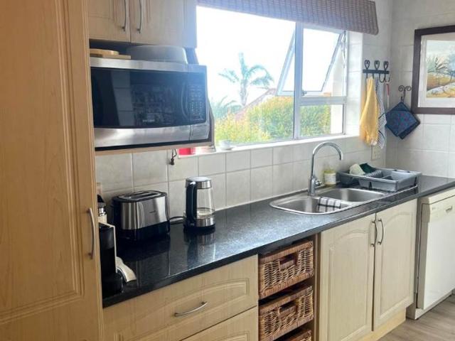 3 Bedroom Townhouse in Lovemore Heights