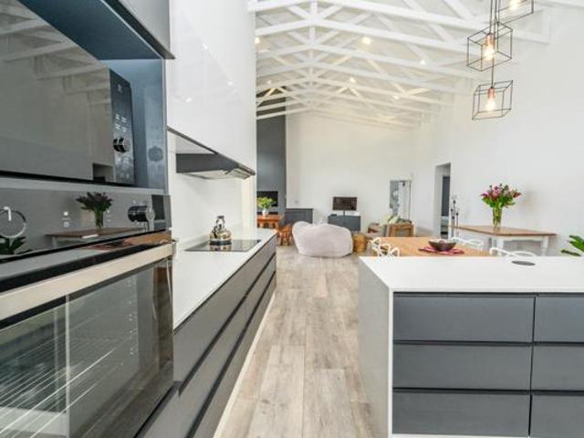 3 Bedroom Townhouse in Lovemore Park