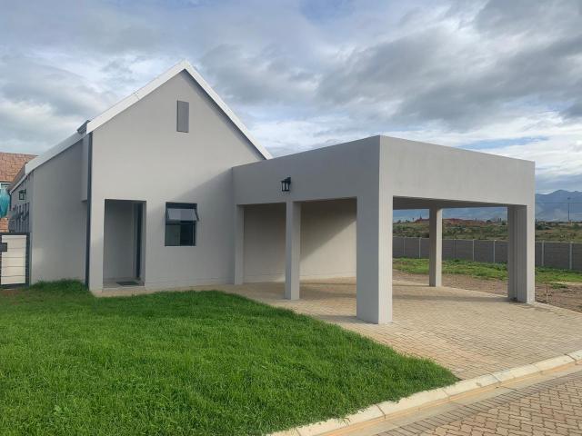 3 Bedroom Townhouse in Pacaltsdorp