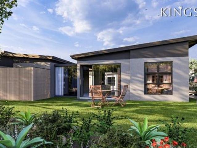 3 Bedroom Townhouse in Palm Lakes Estate