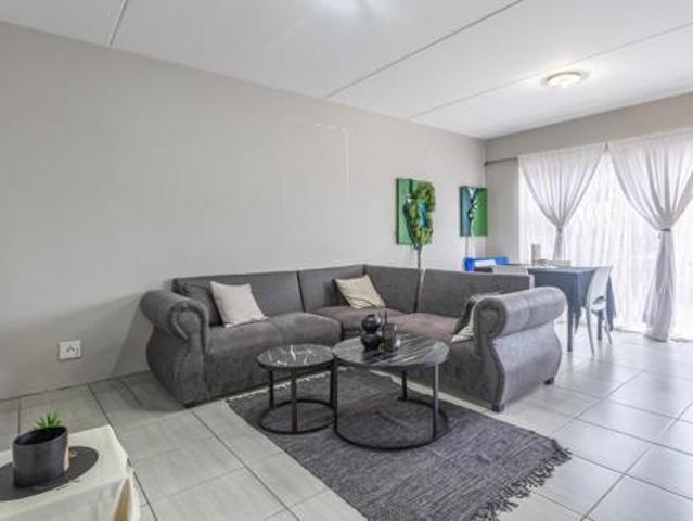 3 Bedroom Townhouse in Parklands