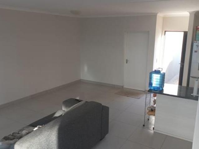 3 Bedroom Townhouse in Parklands North