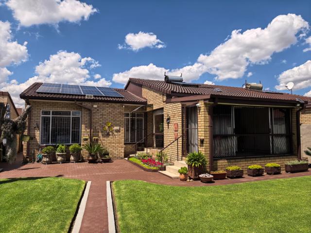 3 Bedroom Townhouse in Parys