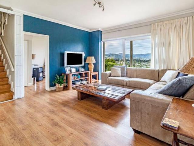 3 Bedroom Townhouse in Pearl Marina