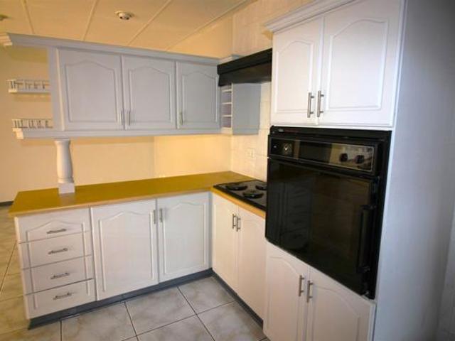 3 Bedroom Townhouse in Pentagon Park