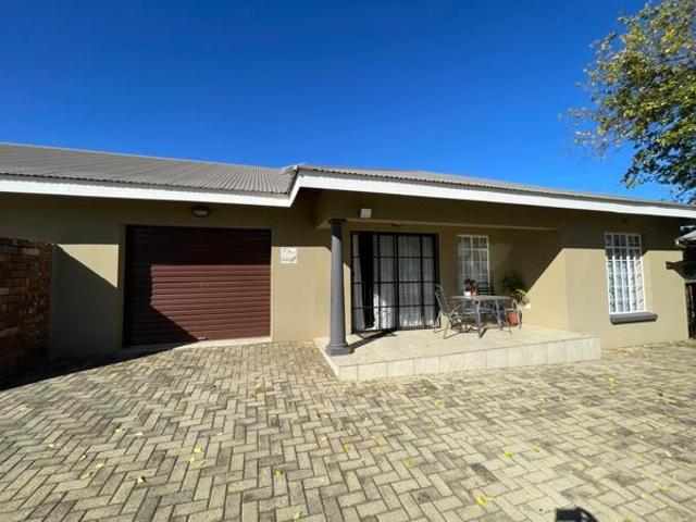 3 Bedroom Townhouse in Piet Retief