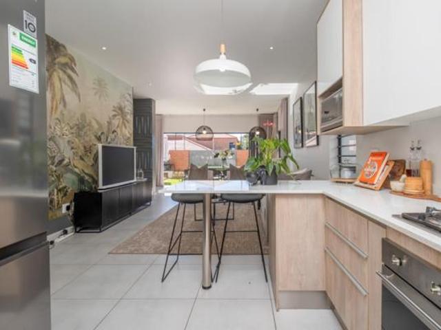 3 Bedroom Townhouse in Pinehaven