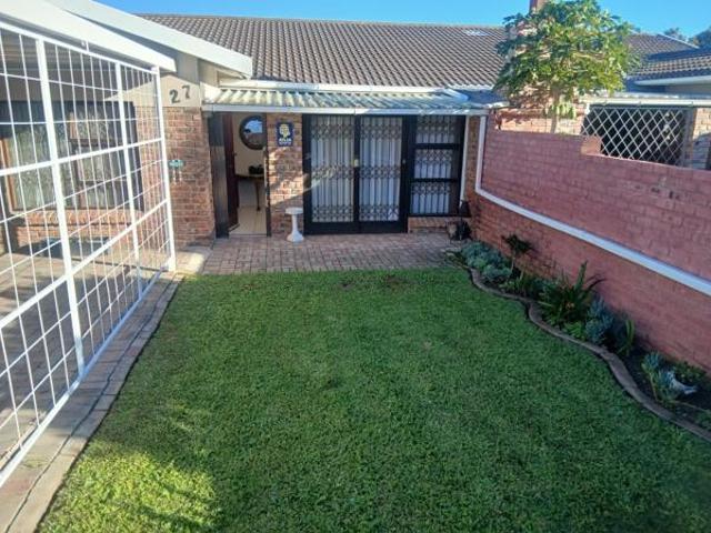3 Bedroom Townhouse in Port Elizabeth Central
