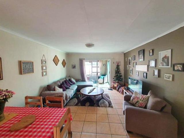 3 Bedroom Townhouse in Potchefstroom Central