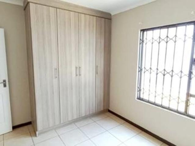 3 Bedroom Townhouse in Ruimsig