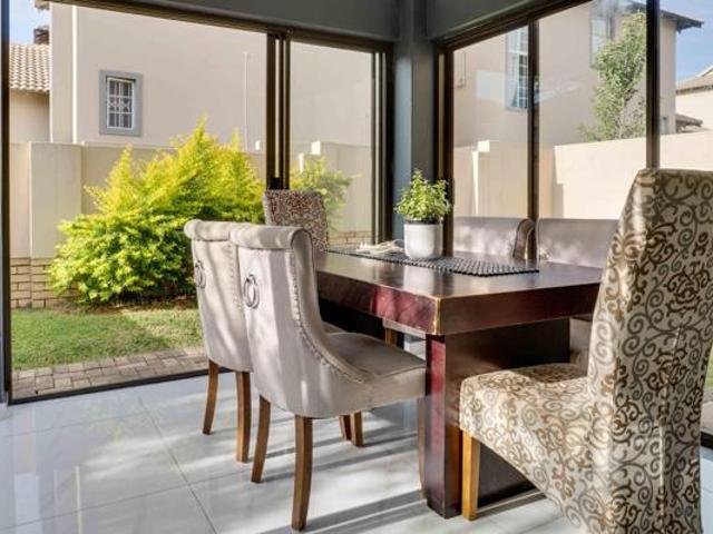 3 Bedroom Townhouse in Ruimsig
