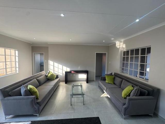 3 Bedroom Townhouse in Rustenburg Central