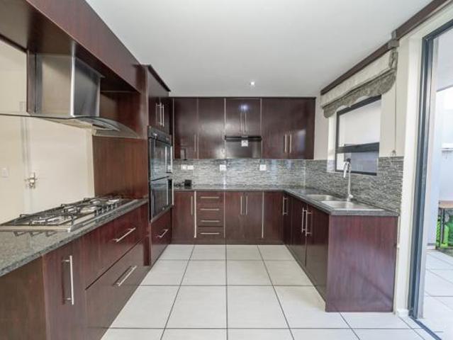 3 Bedroom Townhouse in Rynfield