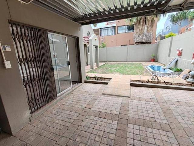 3 Bedroom Townhouse in Radiokop
