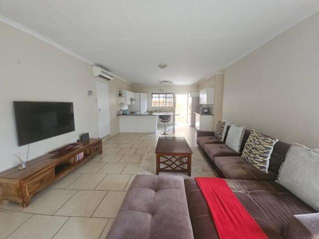 3 Bedroom Townhouse in Radiokop
