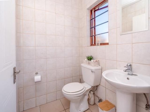3 Bedroom Townhouse in Radiokop