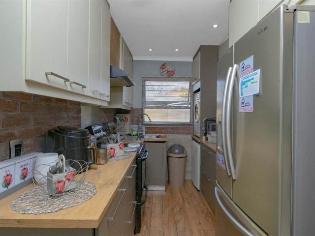 3 Bedroom Townhouse in Randpark Ridge