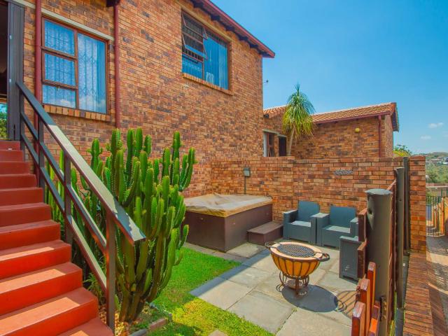 3 Bedroom Townhouse in Rangeview