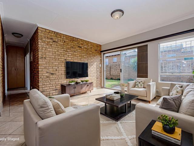3 Bedroom Townhouse in Rangeview