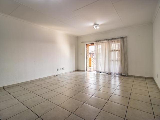 3 Bedroom Townhouse in Ravenswood