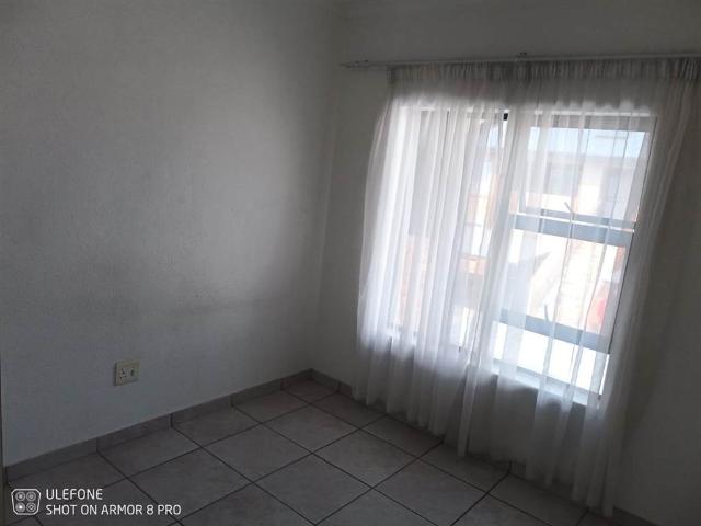3 Bedroom Townhouse in Ravenswood