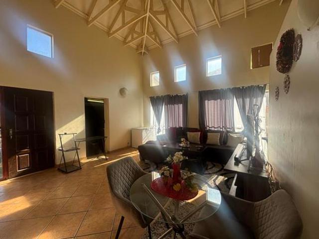 3 Bedroom Townhouse in Reyno Ridge
