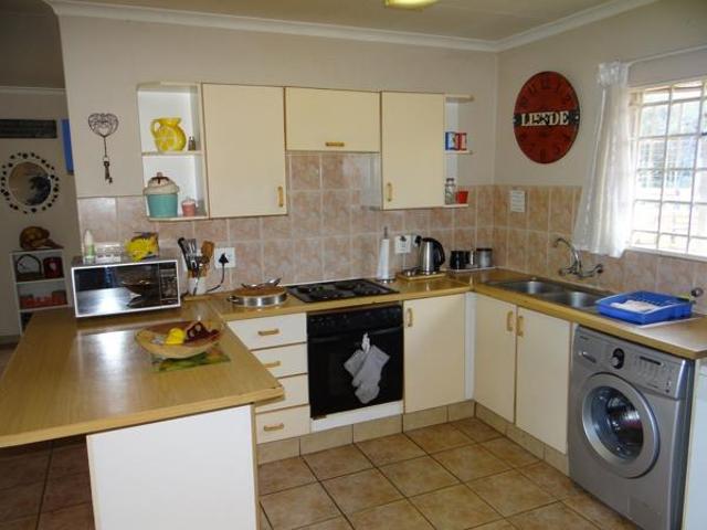 3 Bedroom Townhouse in Rietvalleirand