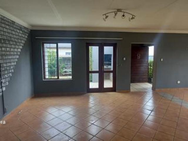 3 Bedroom Townhouse in Riversdale