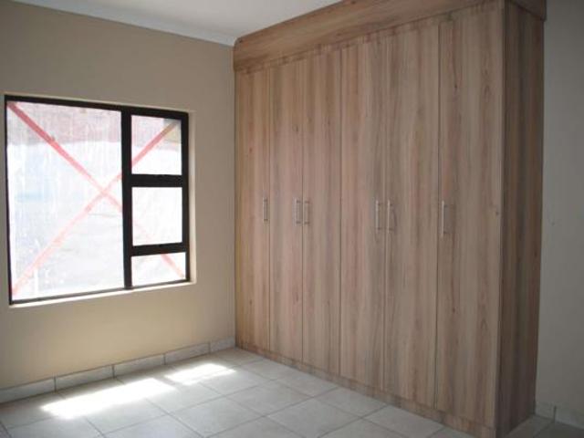 3 Bedroom Townhouse in Riversdale