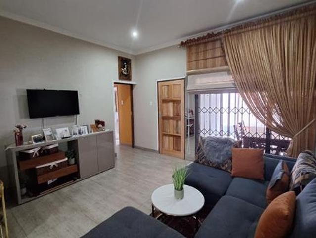 3 Bedroom Townhouse in Roodia