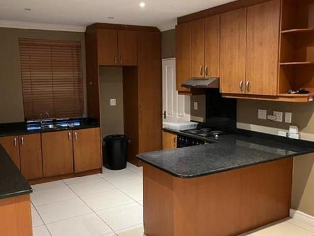 3 Bedroom Townhouse in Royal Ascot