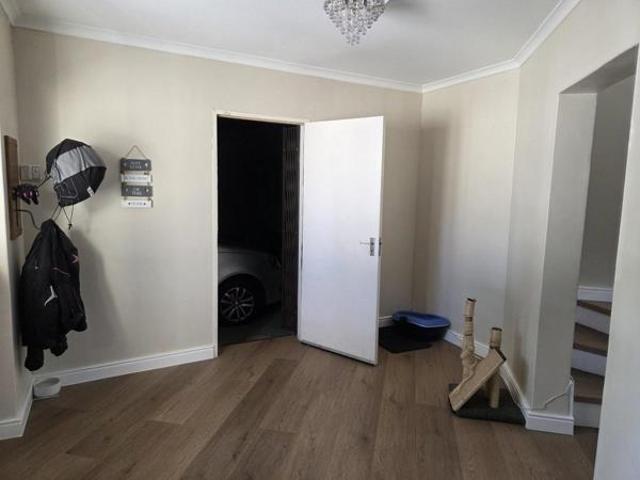 3 Bedroom Townhouse in Royal Ascot