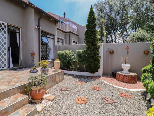 3 Bedroom Townhouse in St Andrews