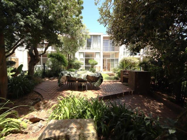 3 Bedroom Townhouse in St Andrews