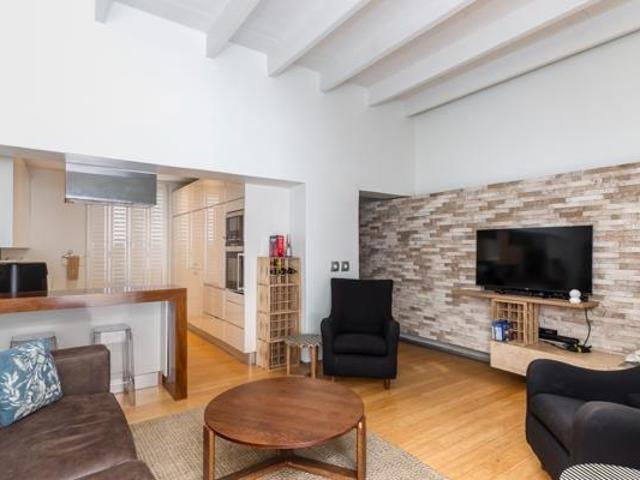 3 Bedroom Townhouse in Stellenbosch Central