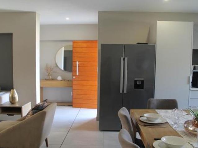 3 Bedroom Townhouse in Stonehenge